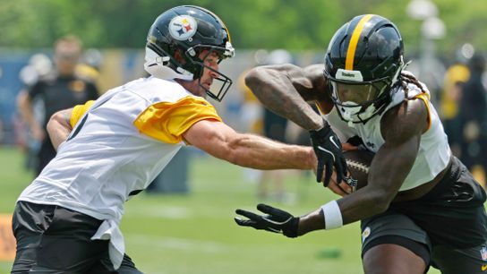 Rodgers revels in his first reps with Steelers taken on the South Side (Top story). Photo by JUSTIN K. ALLER / GETTY